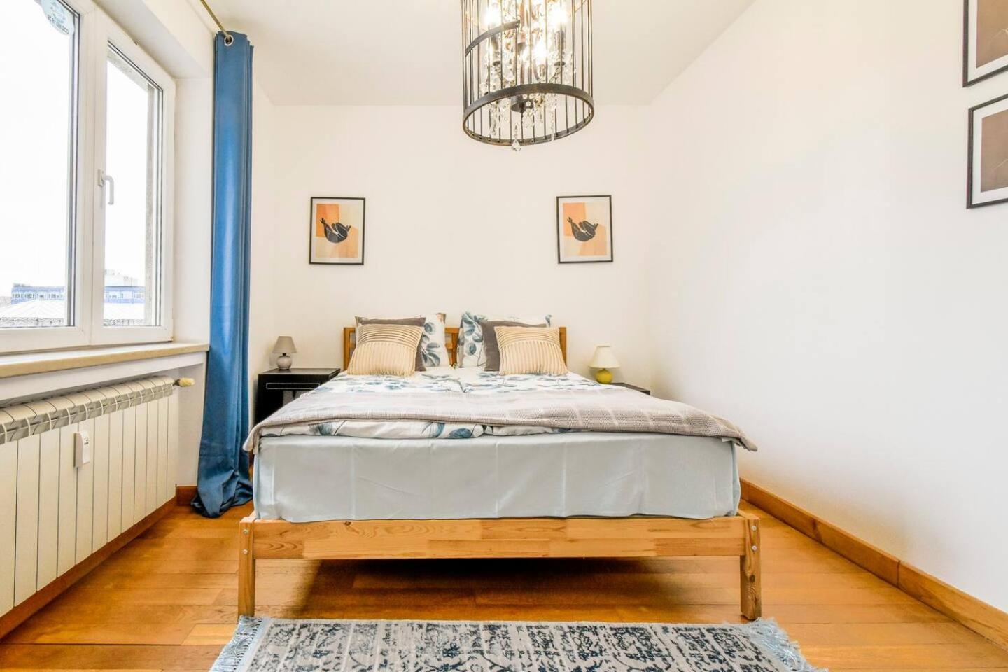 Fully Equipped Vitoshka Area Spacious Metro Sofia Exterior foto
